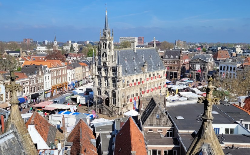 Op het dak van de&nbsp;kerk