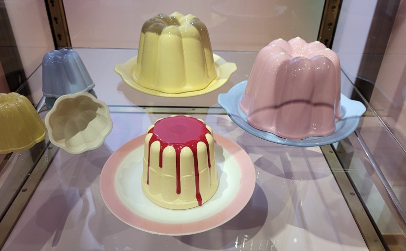 Nog nooit zoveel toetjes bij elkaar gezien, jammer dat ze nep&nbsp;zijn